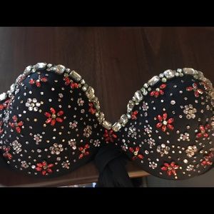 Victoria’s Secret Bathing Suit Top